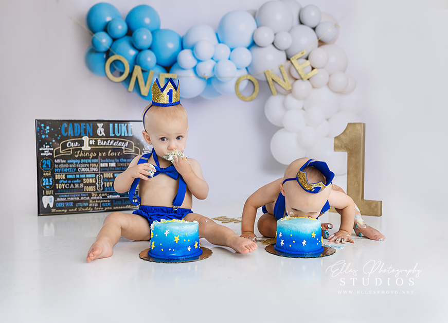 Baby Milestones Photos