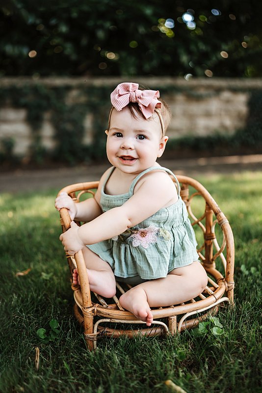 Professional Baby Photographers Near Me - Elles Photography